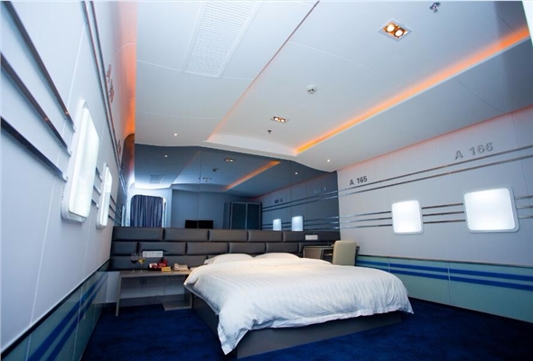 悠享海岸酒店—山景太空房