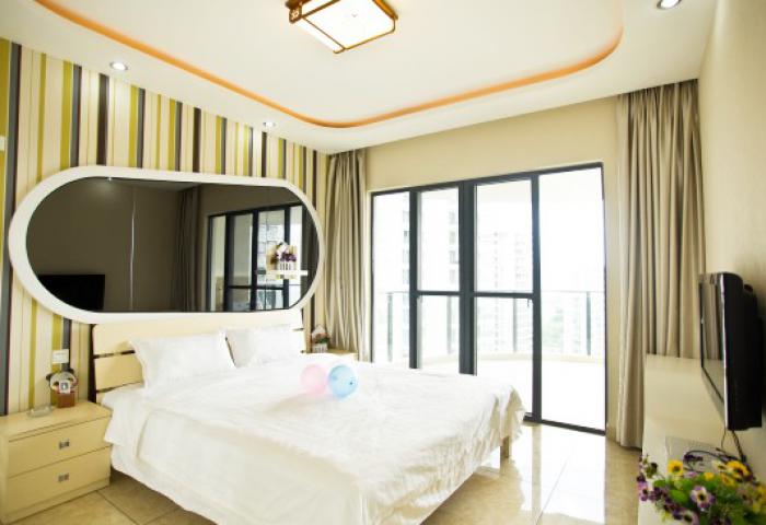 美丽新海岸10栋--豪华三房一厅