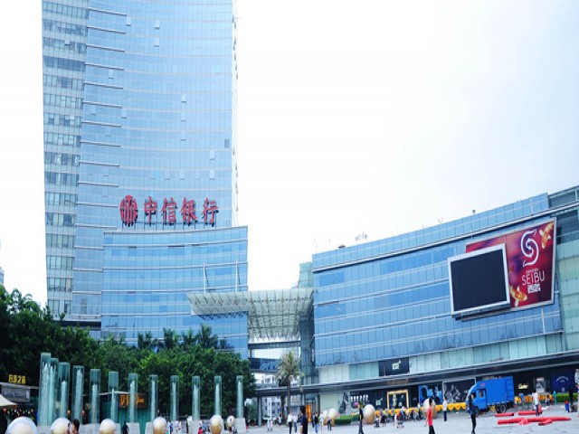 深圳京基金融中心地王大厦附近高档公寓