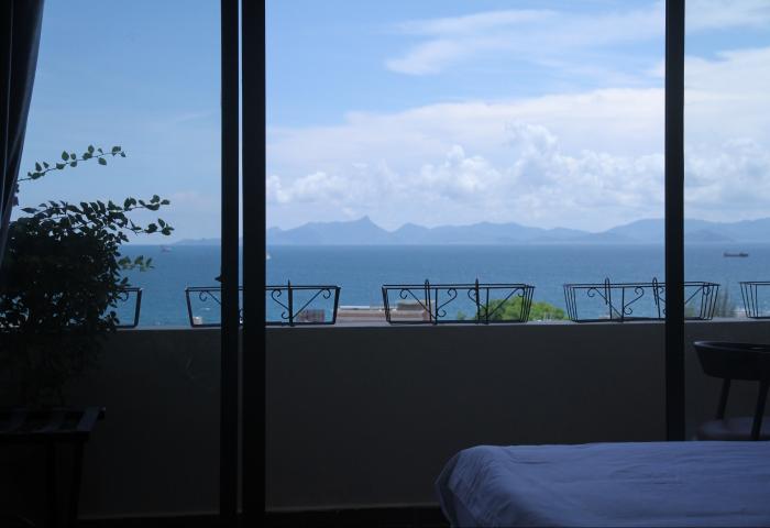 阳台海景双床房
