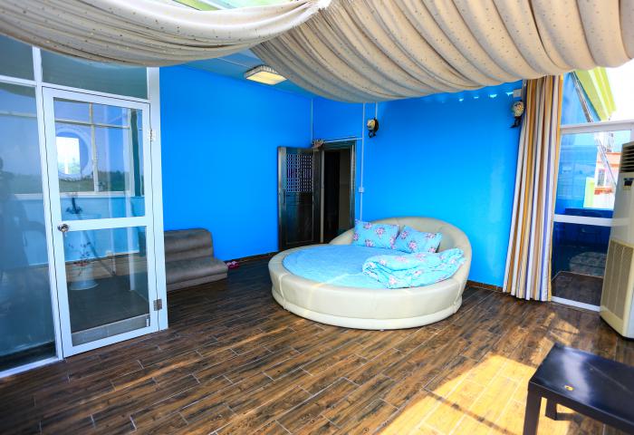 来自星星的你（大圆床）