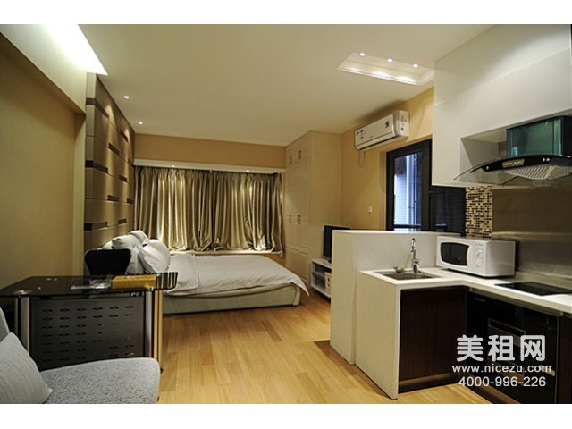 免中介费 江边五星级酒店公寓 家电家