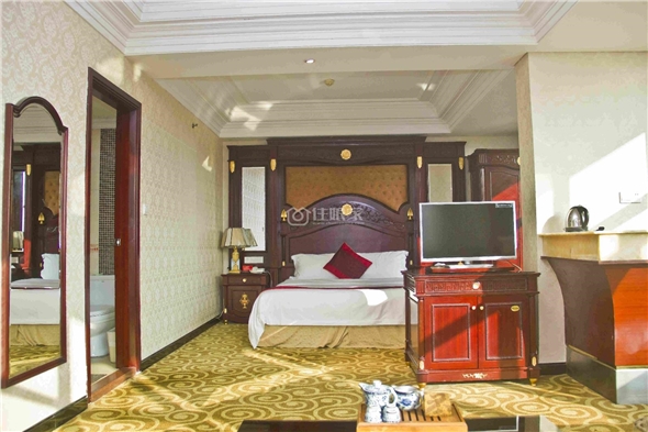 鸿都酒店——欧式套房