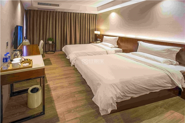 星程酒店珠海海滨公园店——双床房