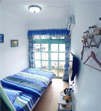 在水一方咖啡旅馆温馨单人间 401