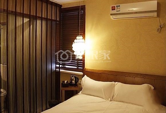 *水杉晓庐-阳台大床房