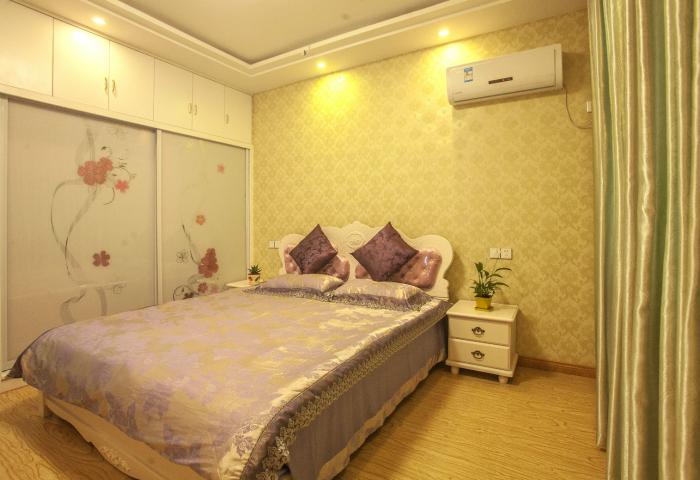 太阳花-欧式大床