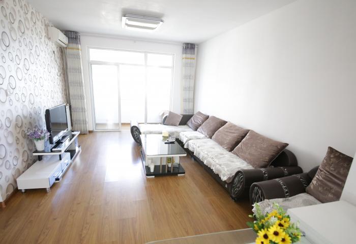 精装海景四室一厅步行5分钟到海边