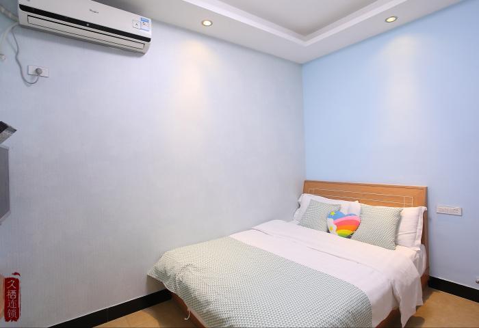 老人与海（特价大床房）206