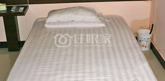 蚌埠市火车站旅店 电脑房 标准间 普