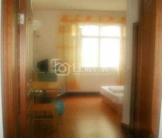 麻城火车南站宾馆房 连乐宾馆特价房