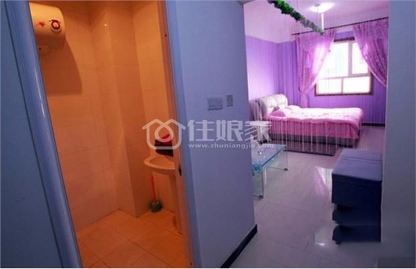 北国e家紫色豪华双人房