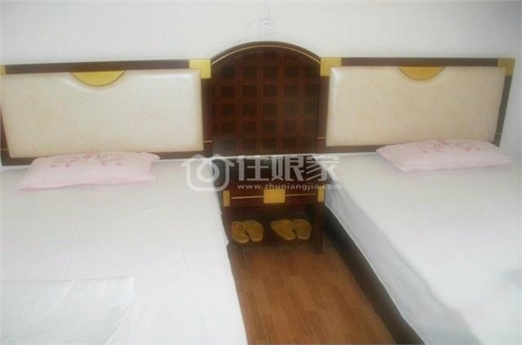 麻城火车南站宾馆房　连乐宾馆特价房