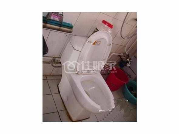 *胶南海边阁楼大床间出租