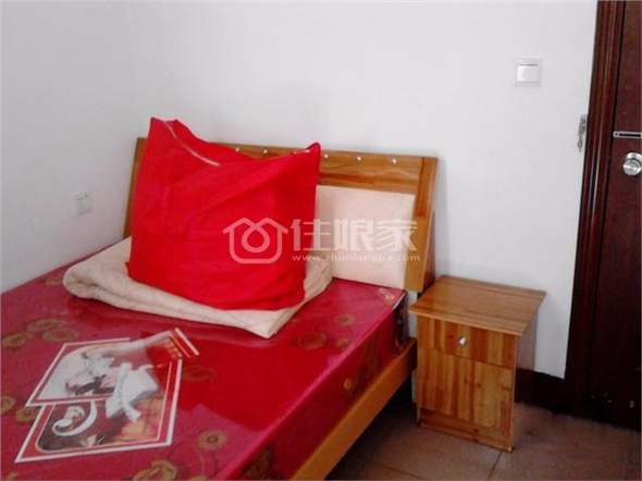 湘潭国信短租公寓河西朝阳店828房