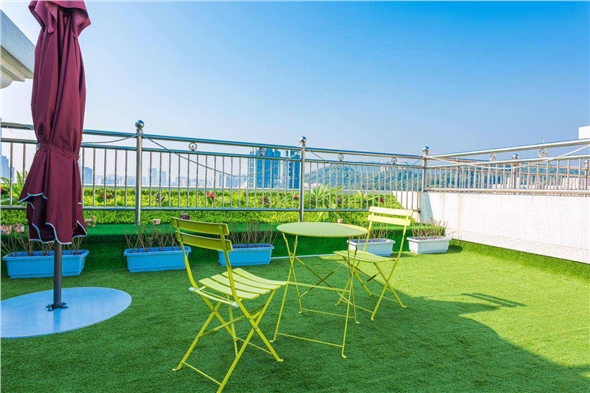 同学聚会海景空中别墅店