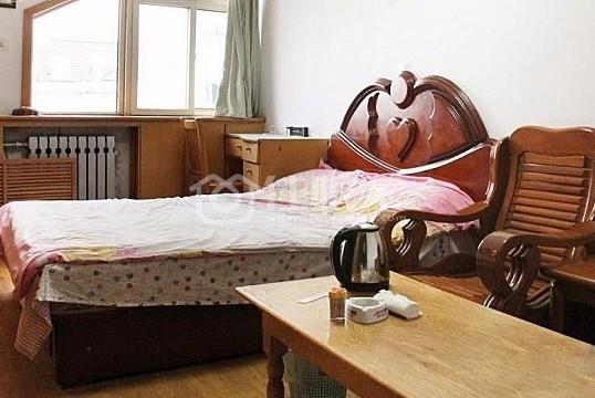 *青岛之家浮山后家庭旅馆实惠一居