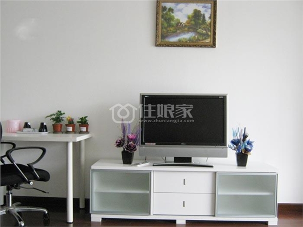 北京豪华开间双人床短租公寓