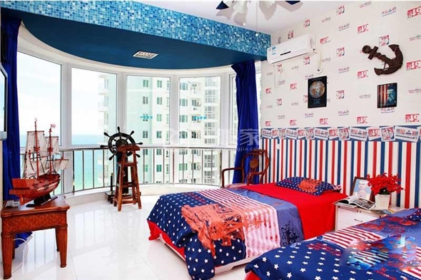 三亚观海风情旅舍不朽的船说海景三房一