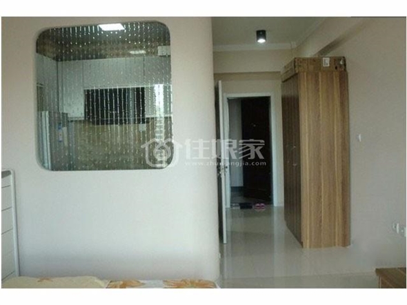 万达高档公寓，实惠小屋