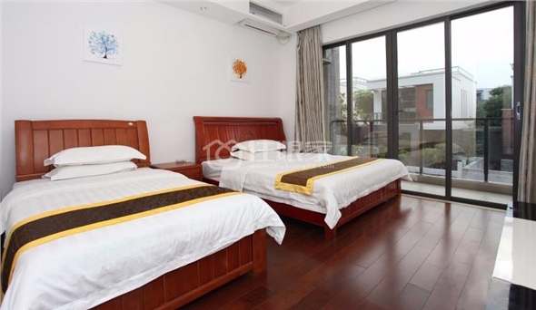 从化浴富力泉6房10床阳光沐浴