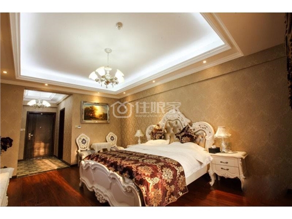 观音桥步行街商圈临近轻轨豪华欧式贵族