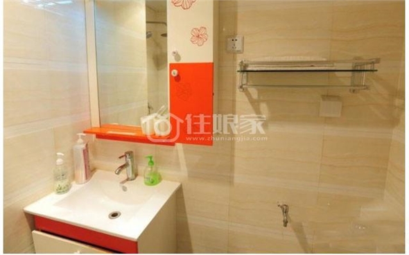 *升龙城龙翔客栈家具齐全大床房