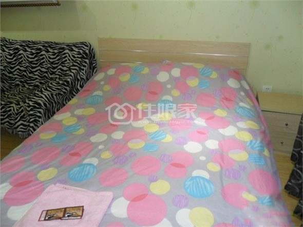 郑州帝湖如家公寓酒店——温馨情侣电脑