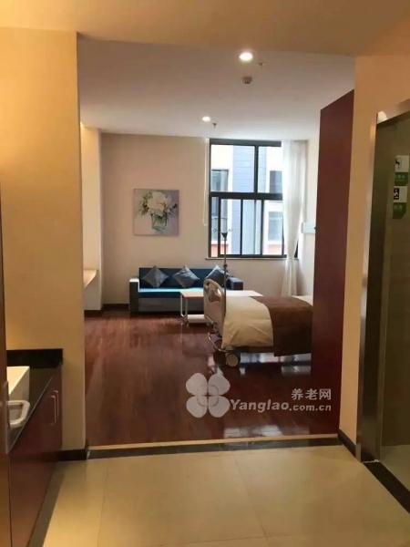 
              云南鑫湖医院医养中心                            