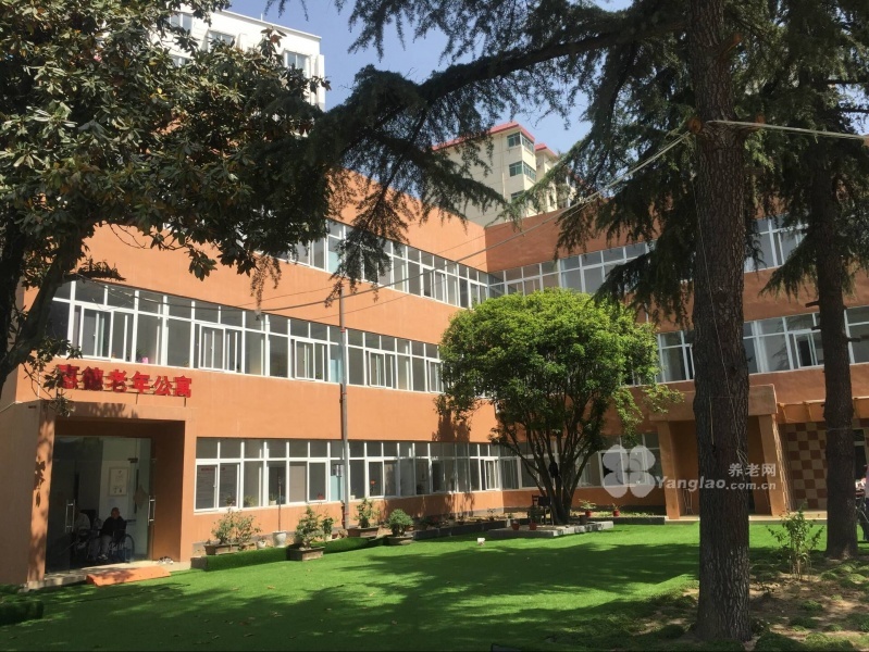 
              十堰市惠德养老院                            