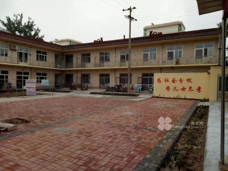 
              东光县福寿居老年公寓                            